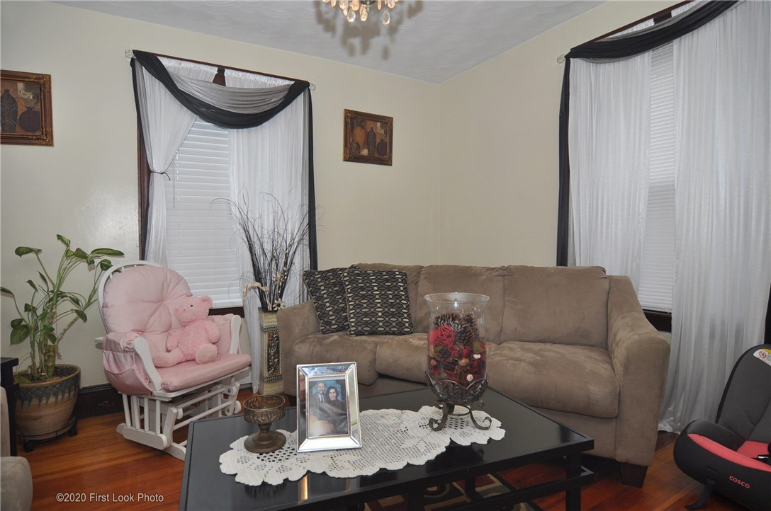 199 Sisson Street Pawtucket, RI 02860 - Photo 8 of 33 Gallery Image 8