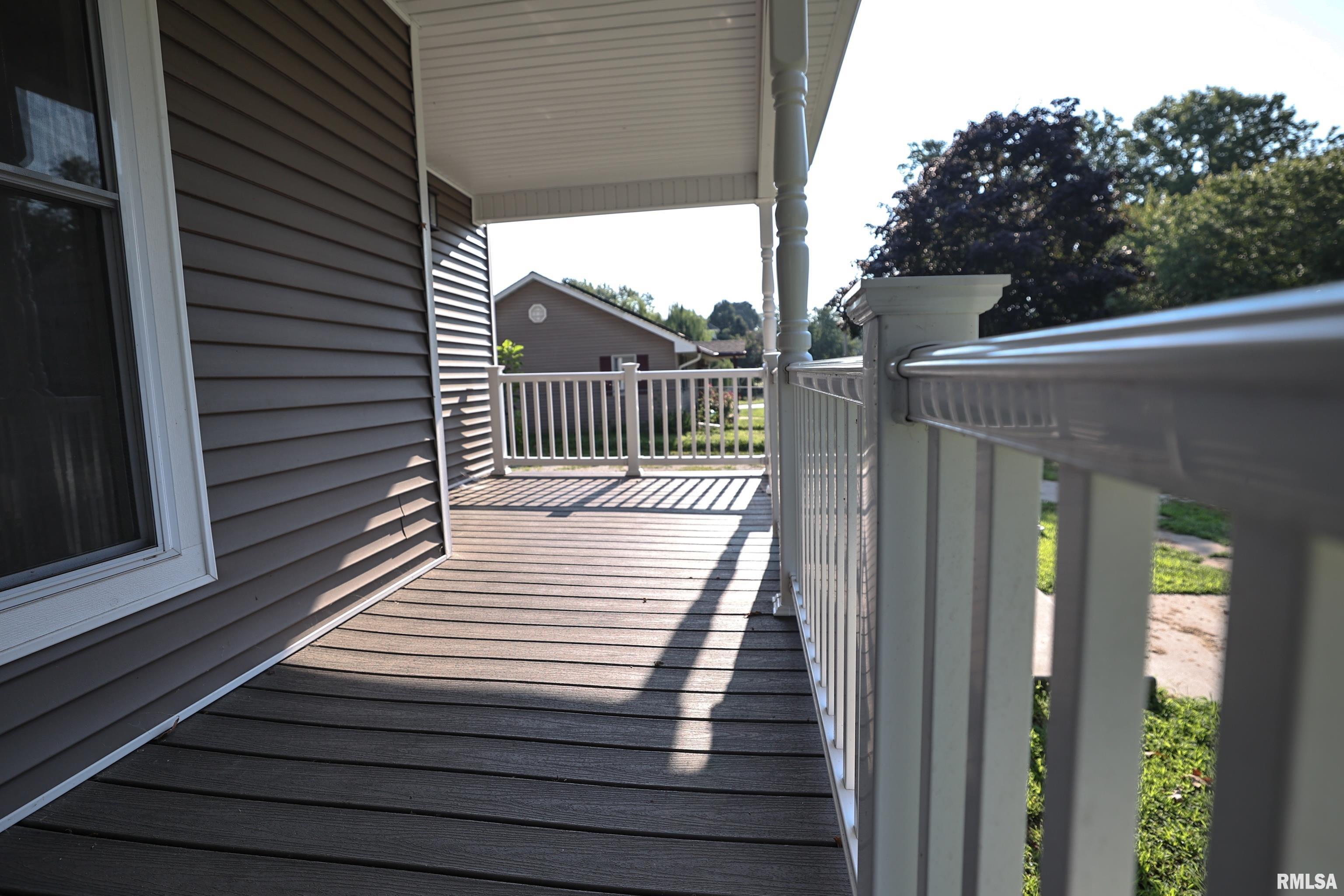 220 East Fayette Street Pittsfield, IL 62363 - Photo 17 of 75