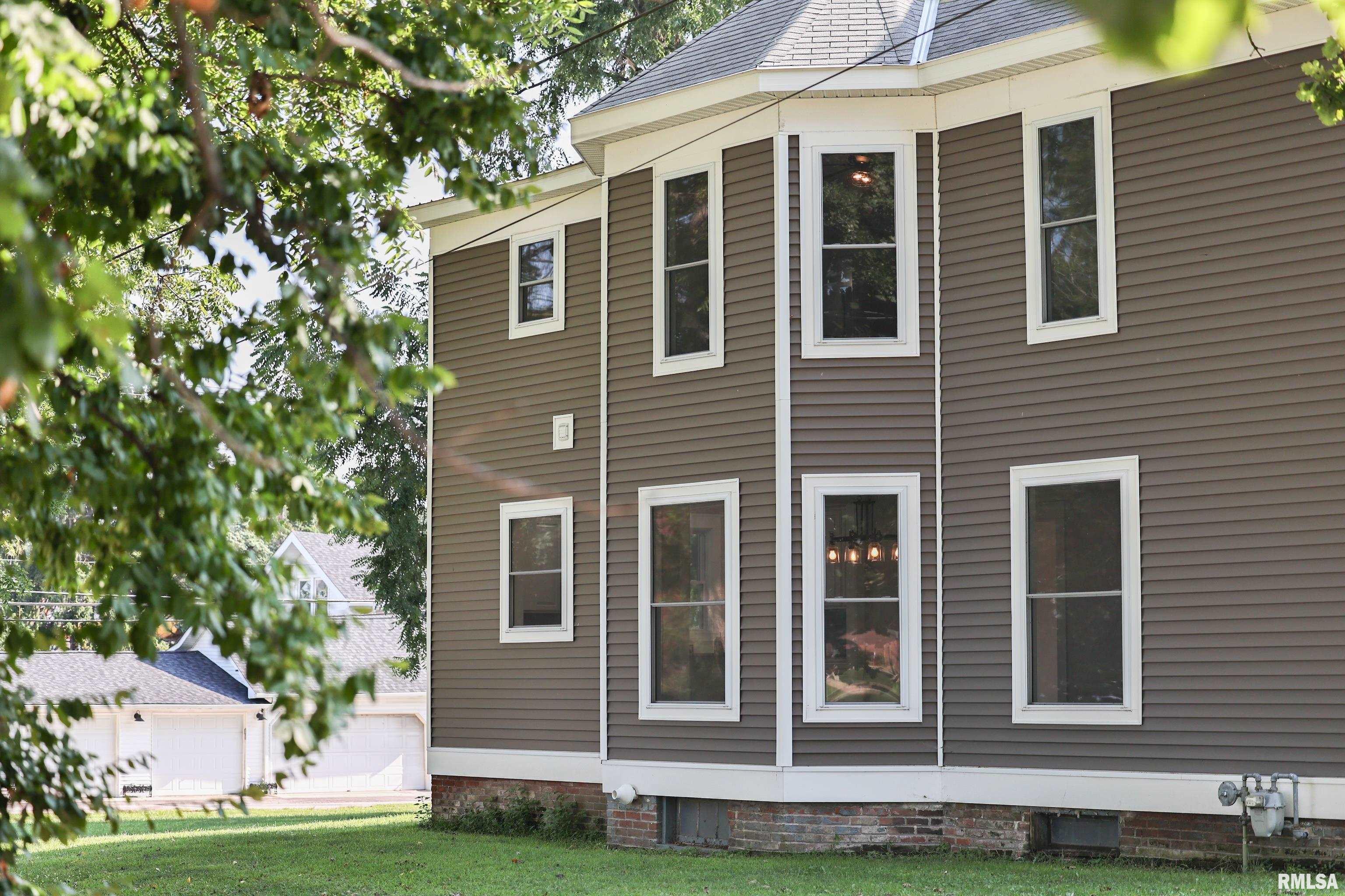 220 East Fayette Street Pittsfield, IL 62363 - Photo 21 of 75