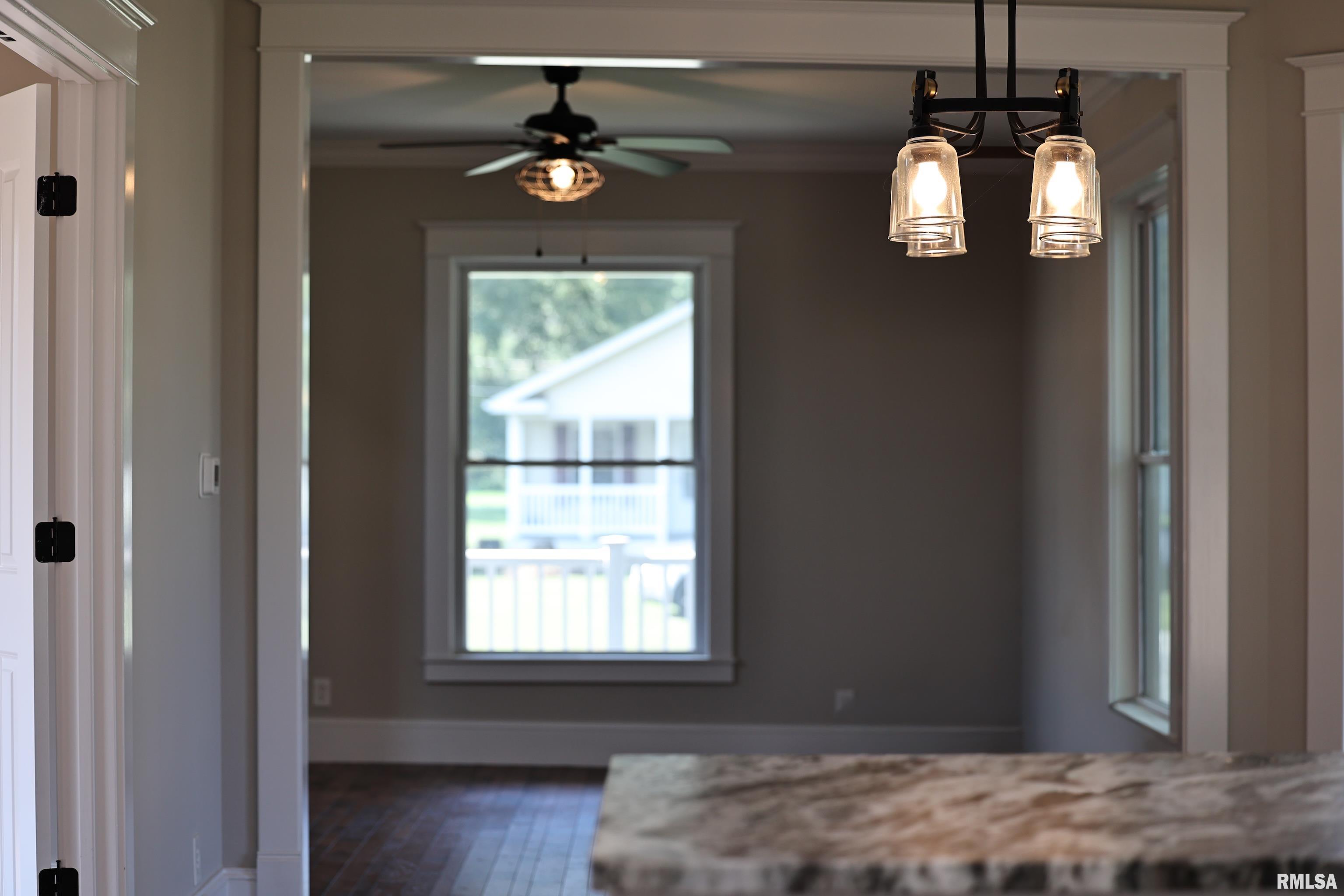 220 East Fayette Street Pittsfield, IL 62363 - Photo 30 of 75