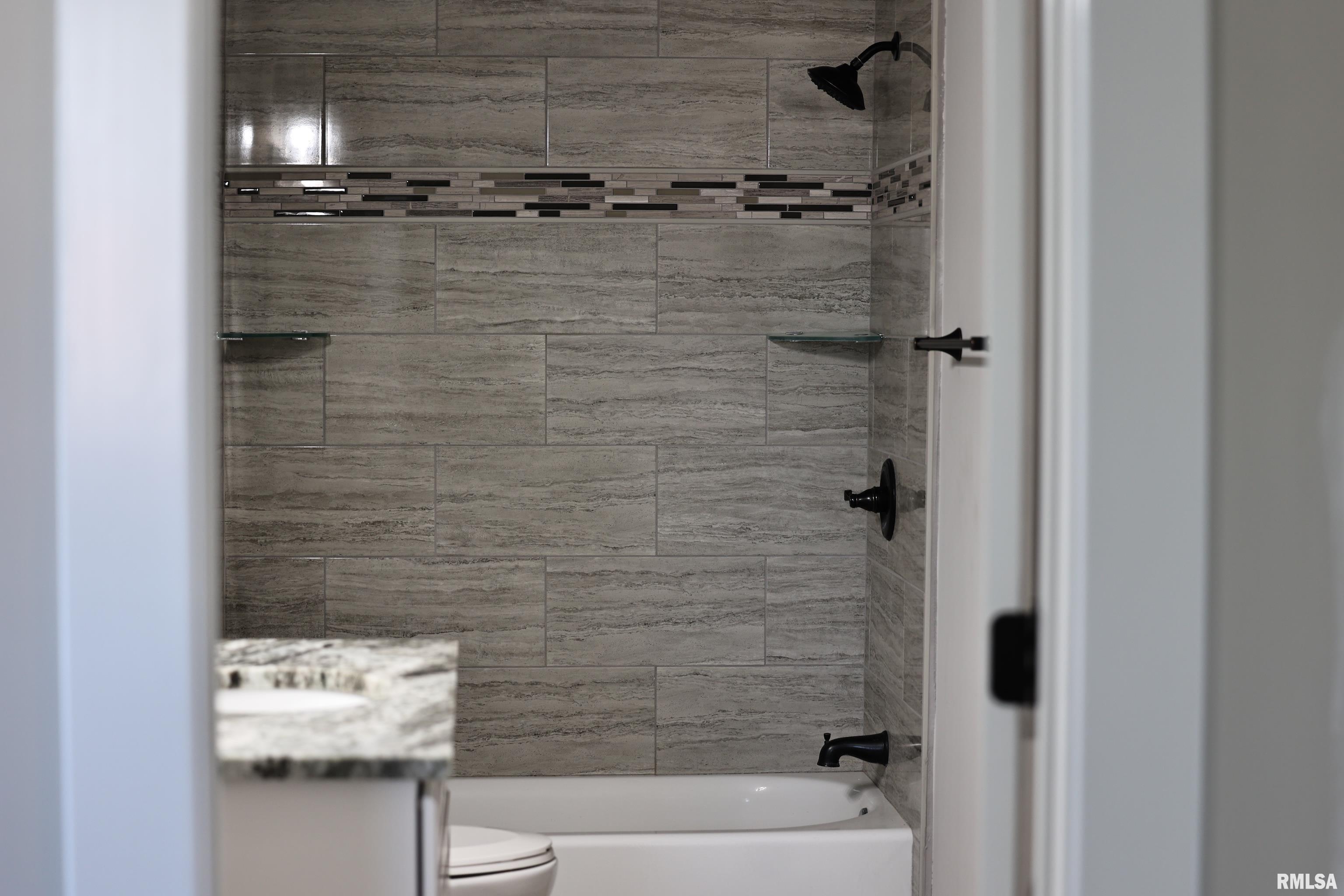 220 East Fayette Street Pittsfield, IL 62363 - Photo 32 of 75