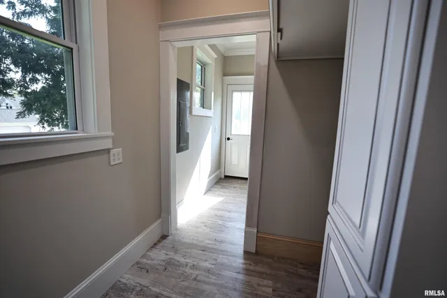 $255,000 | 220 East Fayette Street, Pittsfield, IL 62363