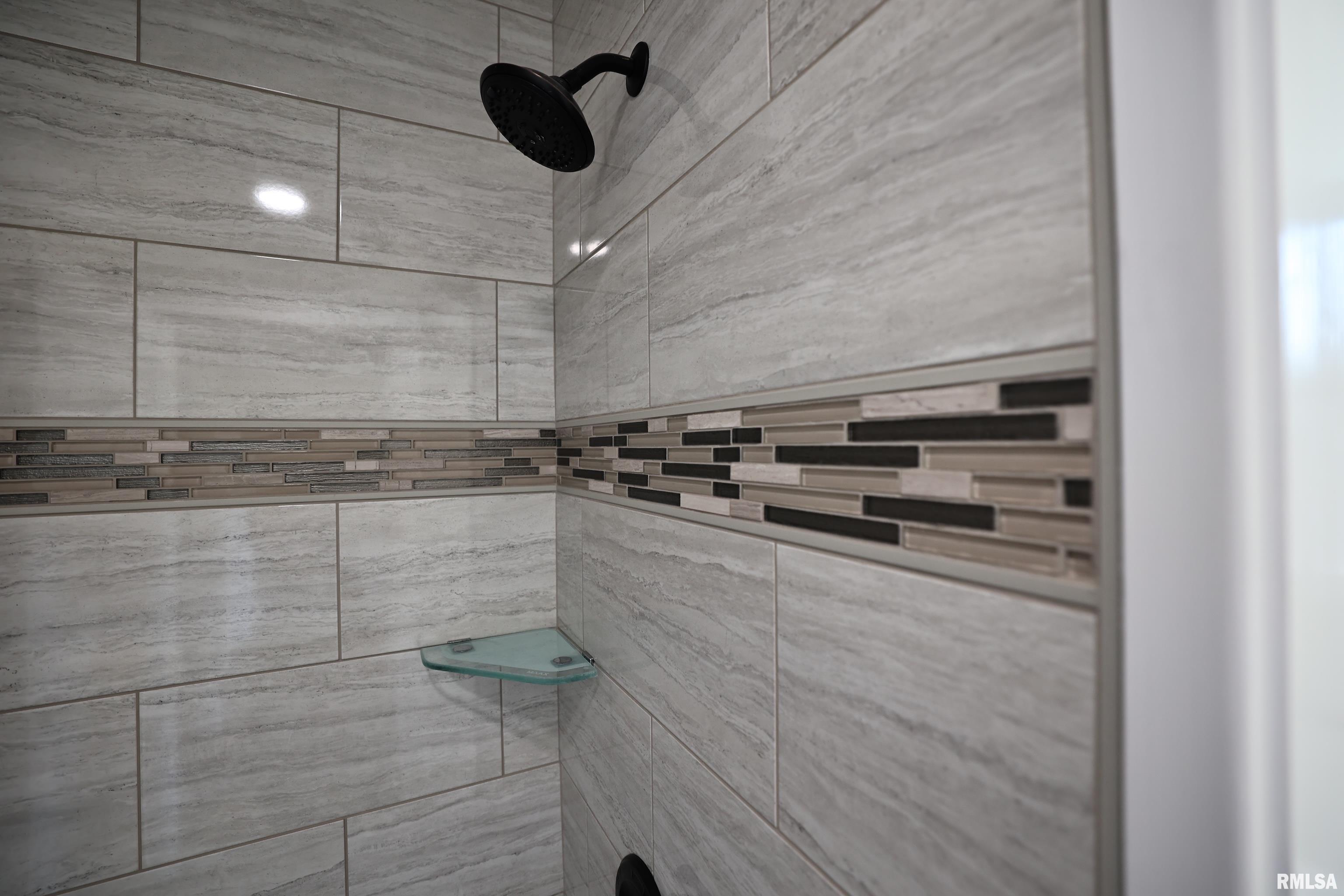 220 East Fayette Street Pittsfield, IL 62363 - Photo 57 of 75