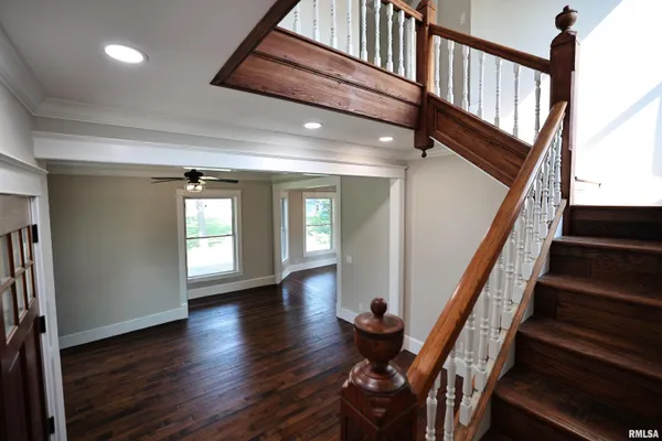 $239,000 | 220 East Fayette Street, Pittsfield, IL 62363