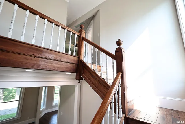 $255,000 | 220 East Fayette Street, Pittsfield, IL 62363