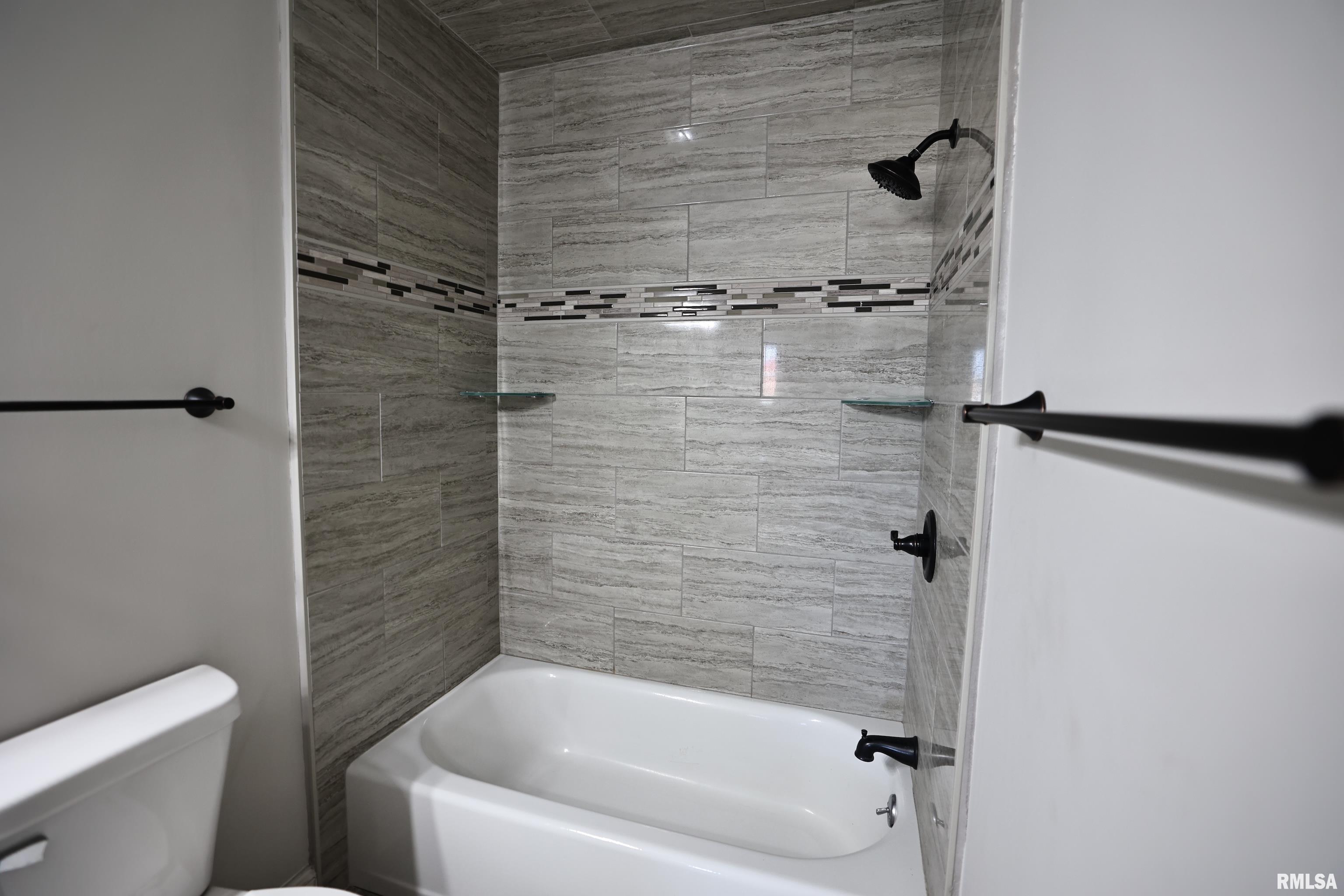 220 East Fayette Street Pittsfield, IL 62363 - Photo 72 of 75