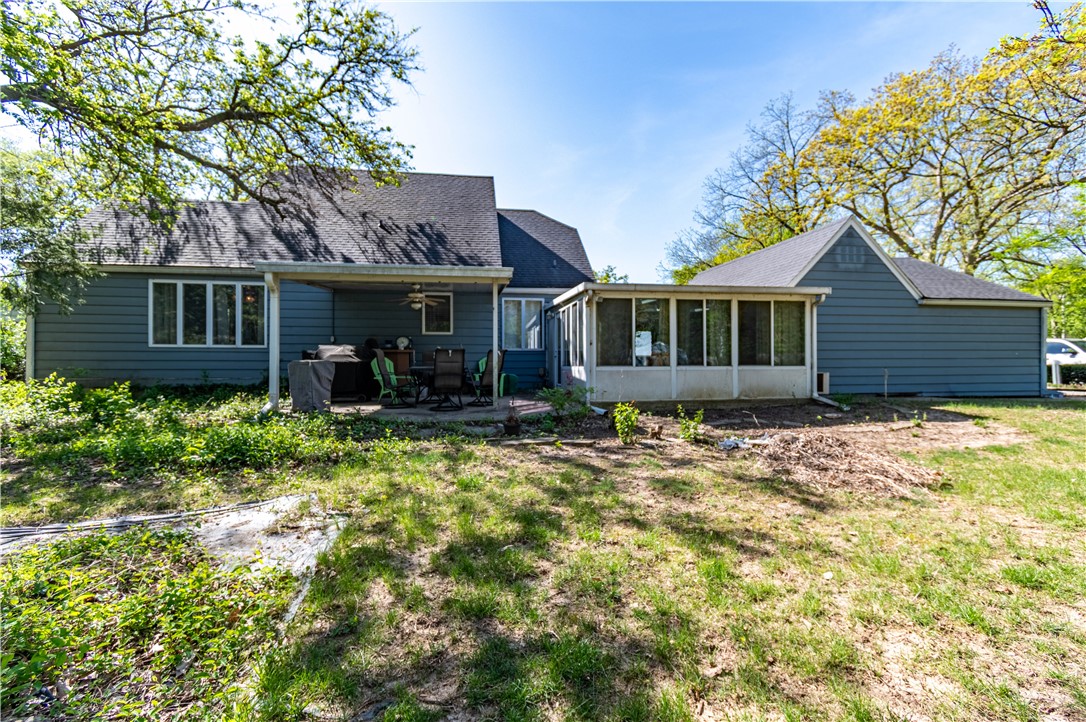 3950 East Park Lane Decatur, IL 62521 - Photo 32 of 37