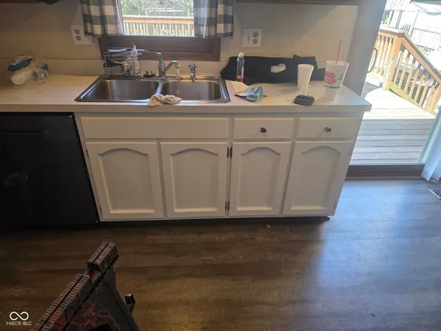 $352,500 | 5962 Oak Hill W Drive, Plainfield, IN 46168