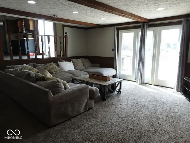 $352,500 | 5962 Oak Hill W Drive, Plainfield, IN 46168