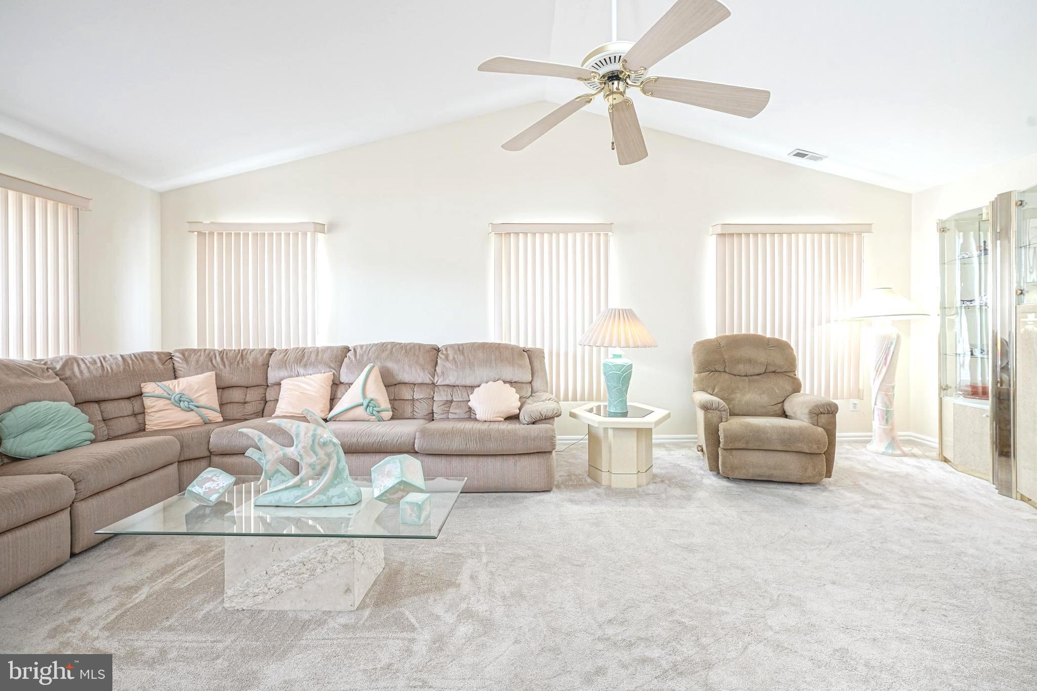 406 Paradise Road Williamstown, NJ 08094 - Photo 7 of 28 Gallery Image 7