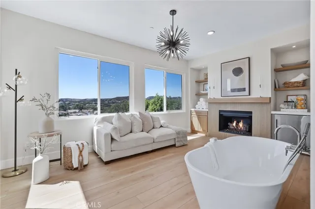 $3,275,000 | 41 Long View Road, Coto de Caza, CA 92679