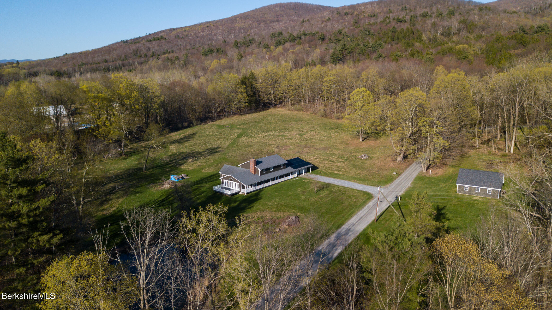 147 Brough Road Cheshire, MA 01225 - Photo 13 of 62 image-60