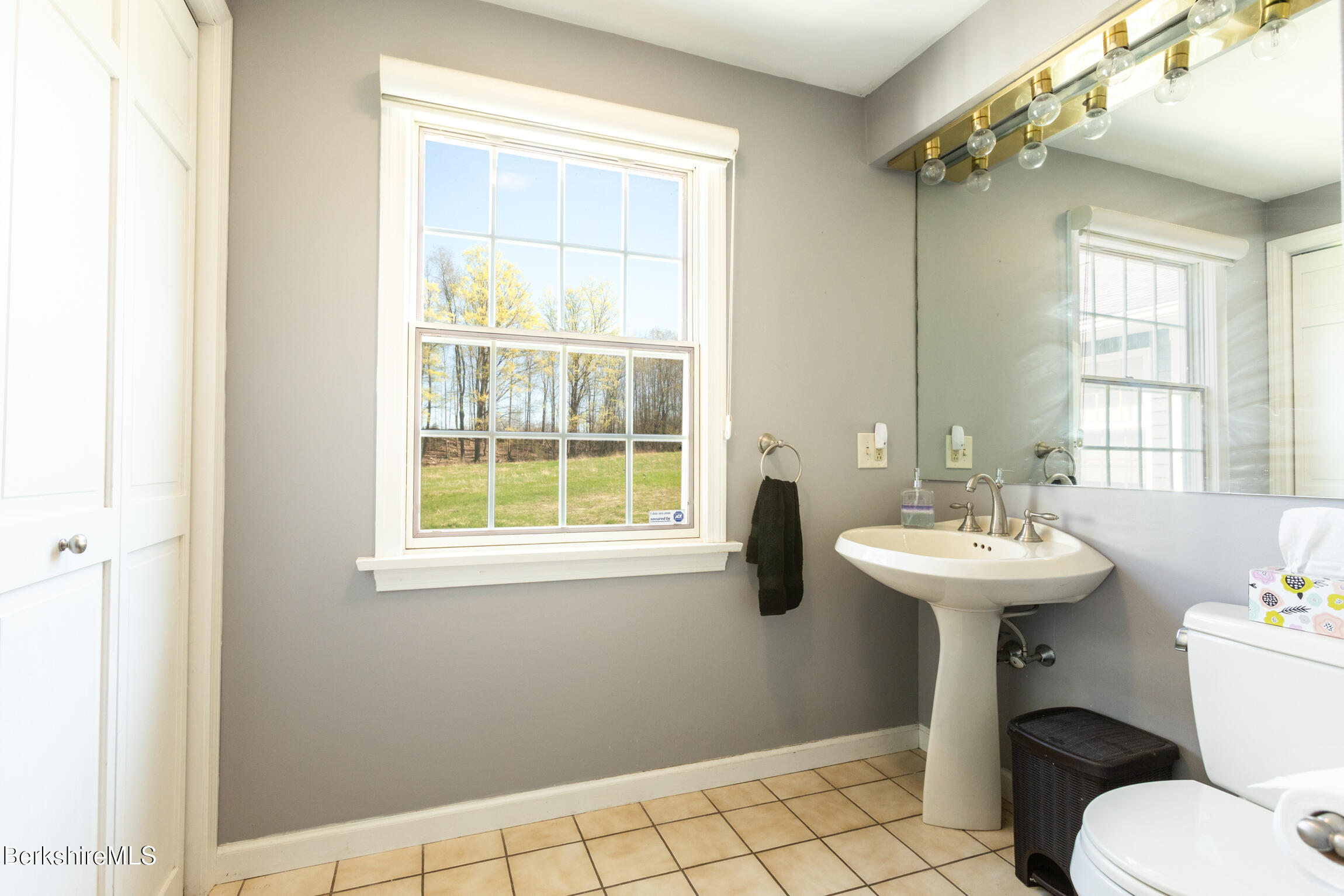 147 Brough Road Cheshire, MA 01225 - Photo 32 of 62 1st floor bath with laundry