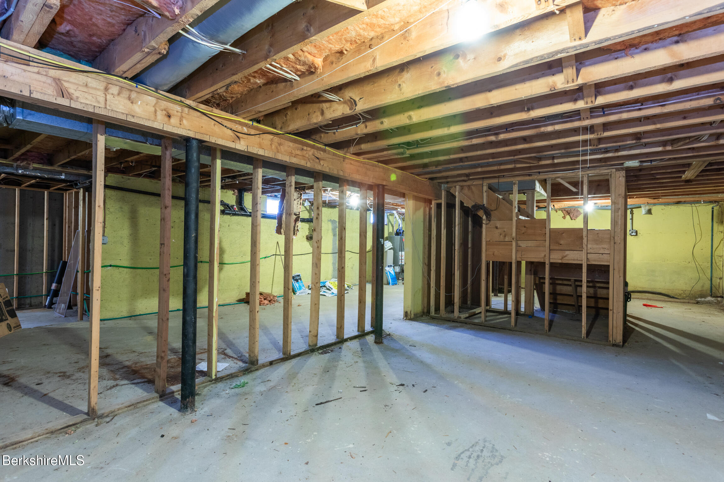 147 Brough Road Cheshire, MA 01225 - Photo 55 of 62 image-52
