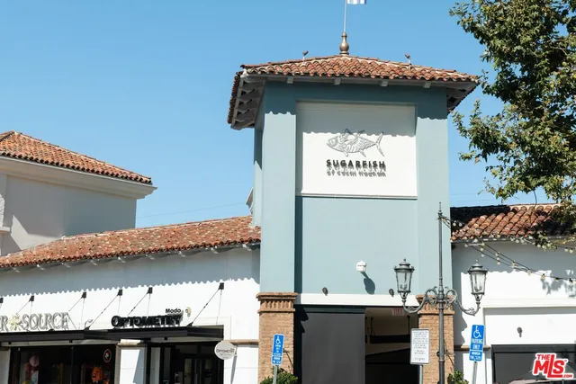 $1,199,000 | 4080 Glencoe Avenue, Unit 220, Marina del Rey, CA 90292