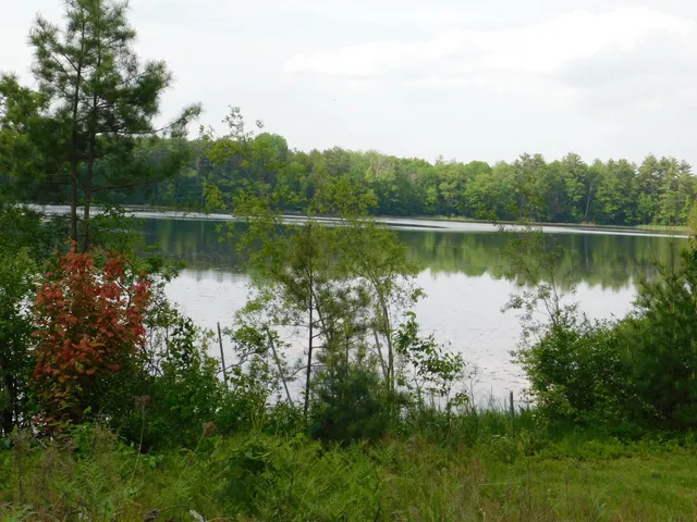 $299,950 | W606 Joe Johnson Road, Suring, WI 54174