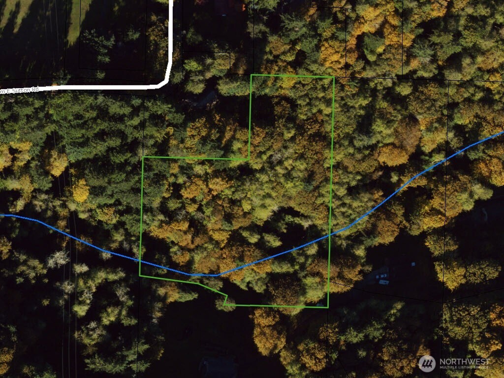 2633 Northeast Strand Road Bremerton, WA 98311 - Photo 6 of 11