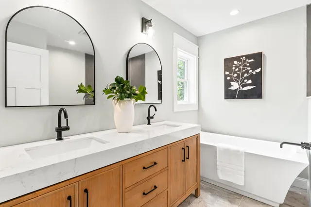 $680,000 | 907 Richville Road, Standish, ME 04084