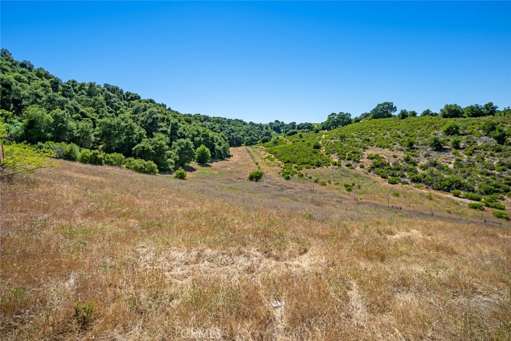 3065 Township Road Paso Robles, CA 93446 - Photo 15 of 63 Gallery Image 15