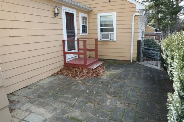 $724,900 | 42 Carr Road, Marshfield, MA 02050