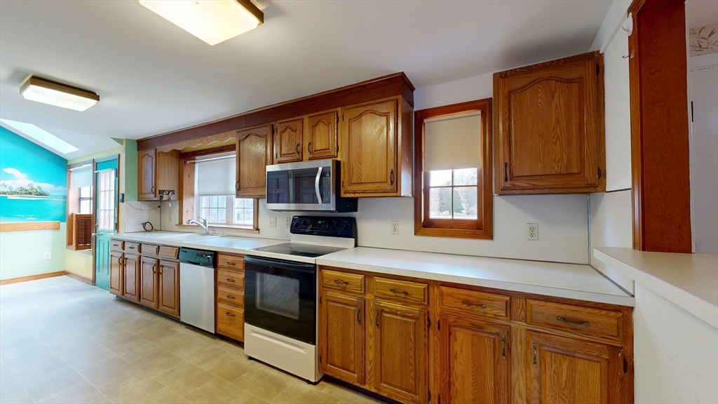 42 Carr Road Marshfield, MA 02050 - Photo 5 of 42