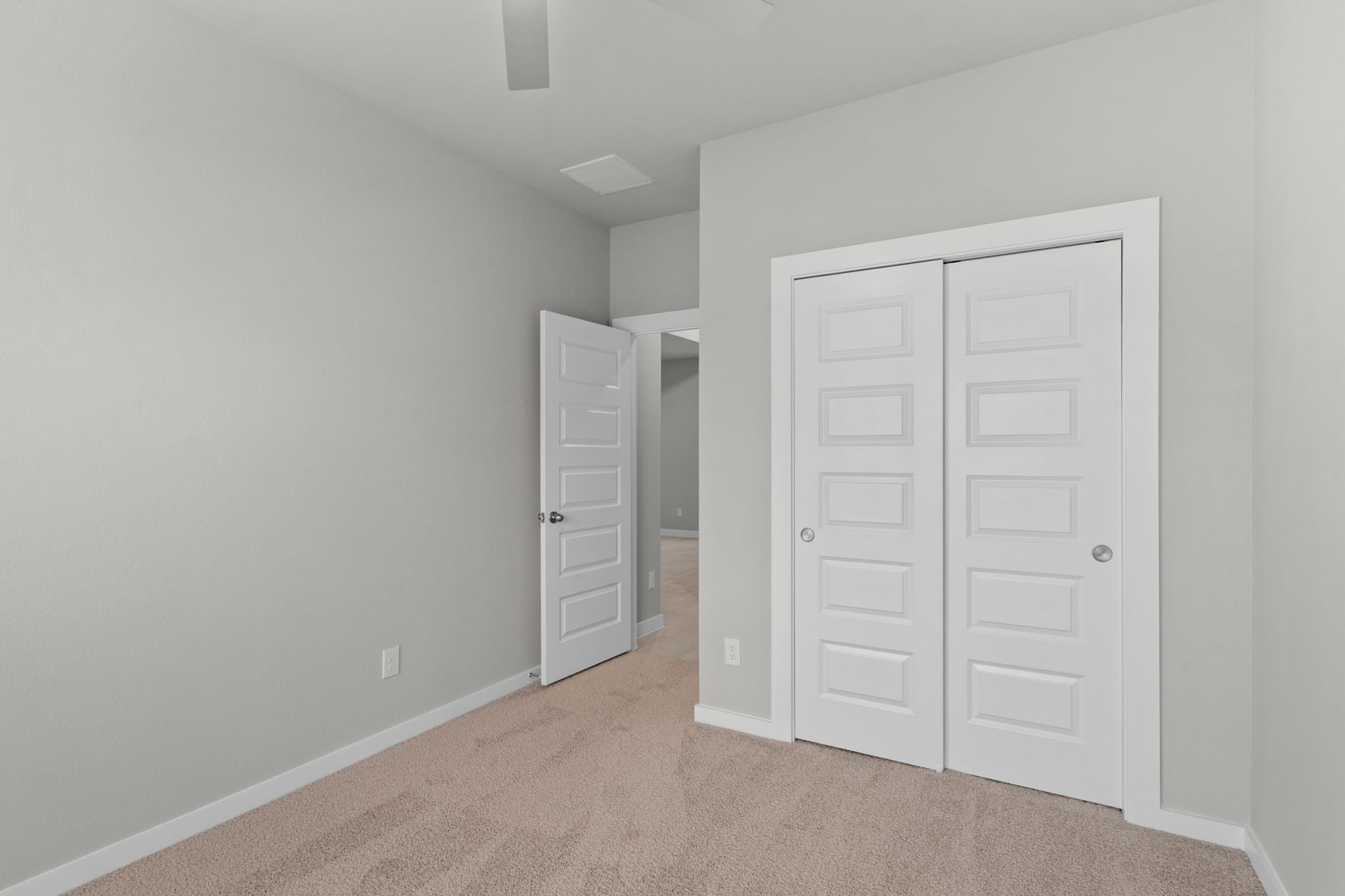 3115 Spitfire Drive Rosenberg, TX 77471 - Photo 13 of 40 representative photo