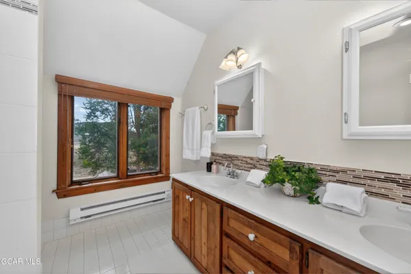 $998,000 | 156 Gcr 410, Granby, CO 80446