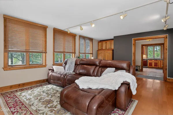 $998,000 | 156 Gcr 410, Granby, CO 80446