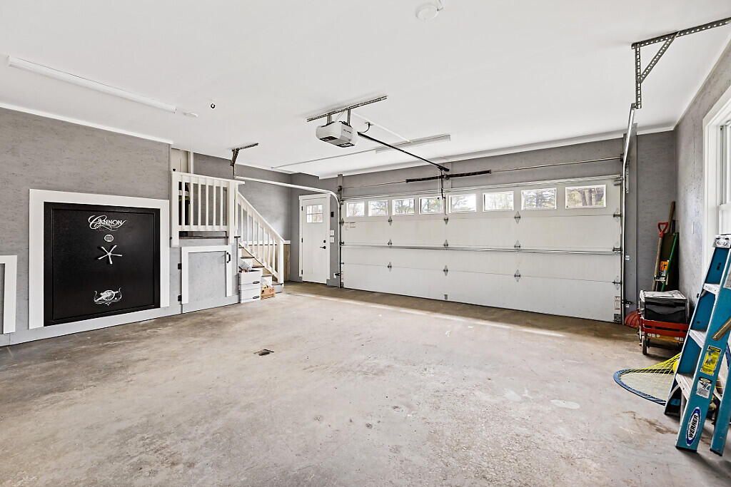 816 Riverside Drive Augusta, ME 04330 - Photo 45 of 73 06_BP5A7820_DxO_mls
