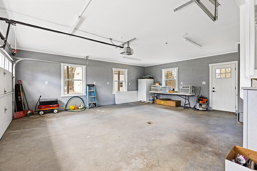 816 Riverside Drive Augusta, ME 04330 - Photo 46 of 73 05_BP5A7817_DxO_mls