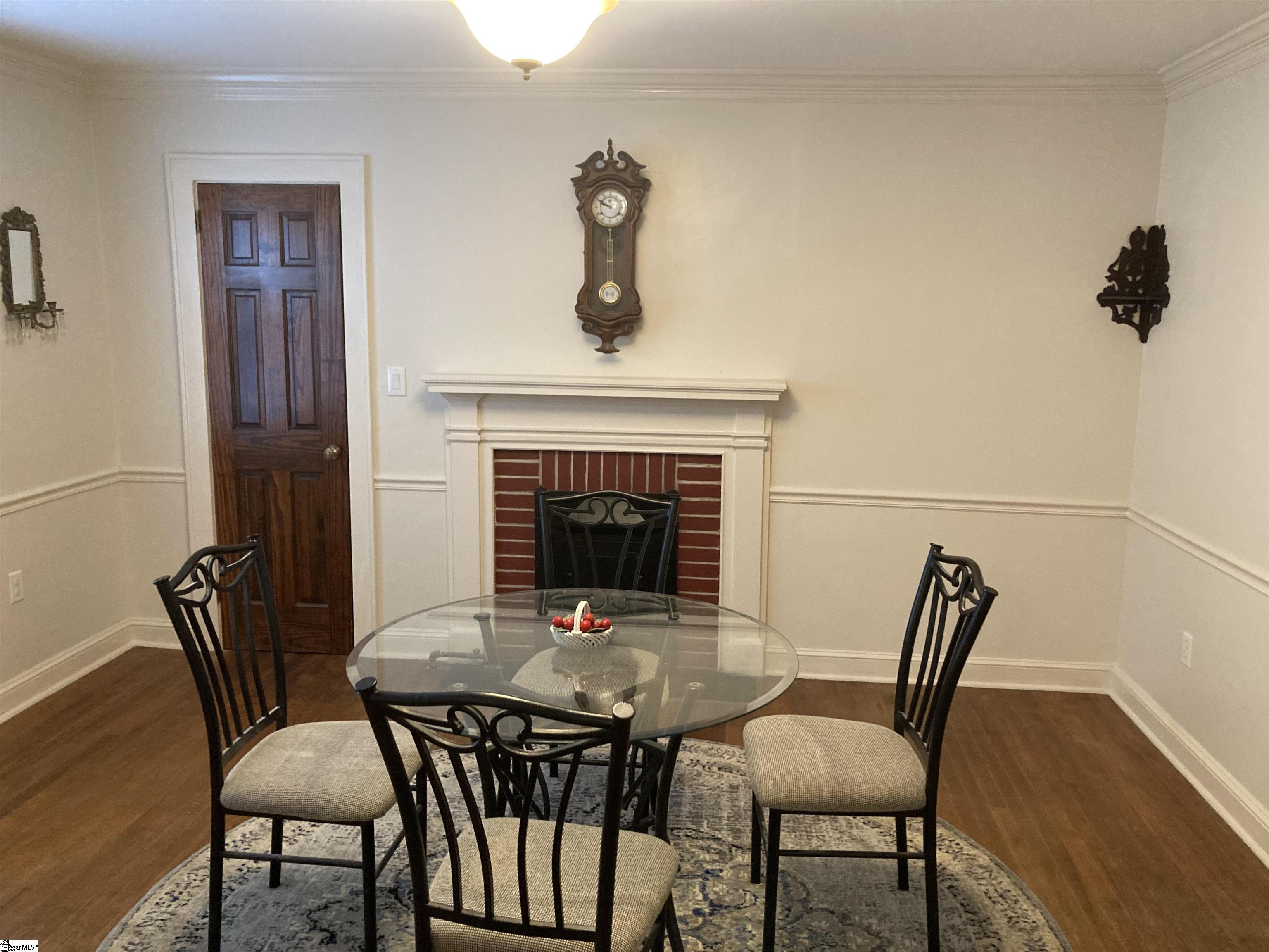 602 Musgrove Street Clinton, SC 29325 - Photo 5 of 16 Gallery Image 5
