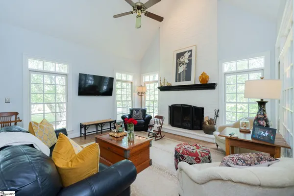 $1,695,000 | 7234 Highway 76, Laurens, SC 29360