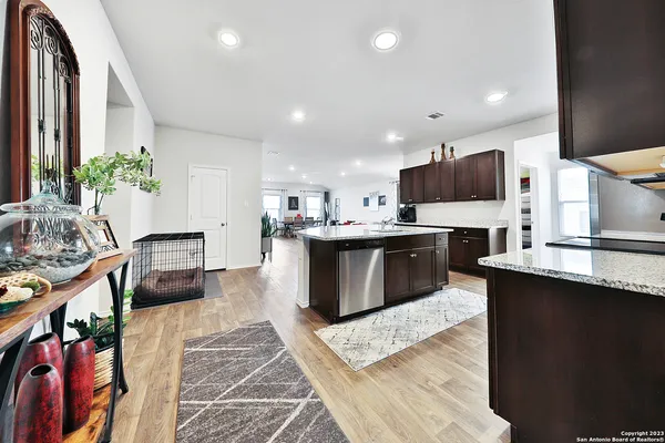 $1,995 | 801 Cinnamon Teal, Seguin, TX 78155