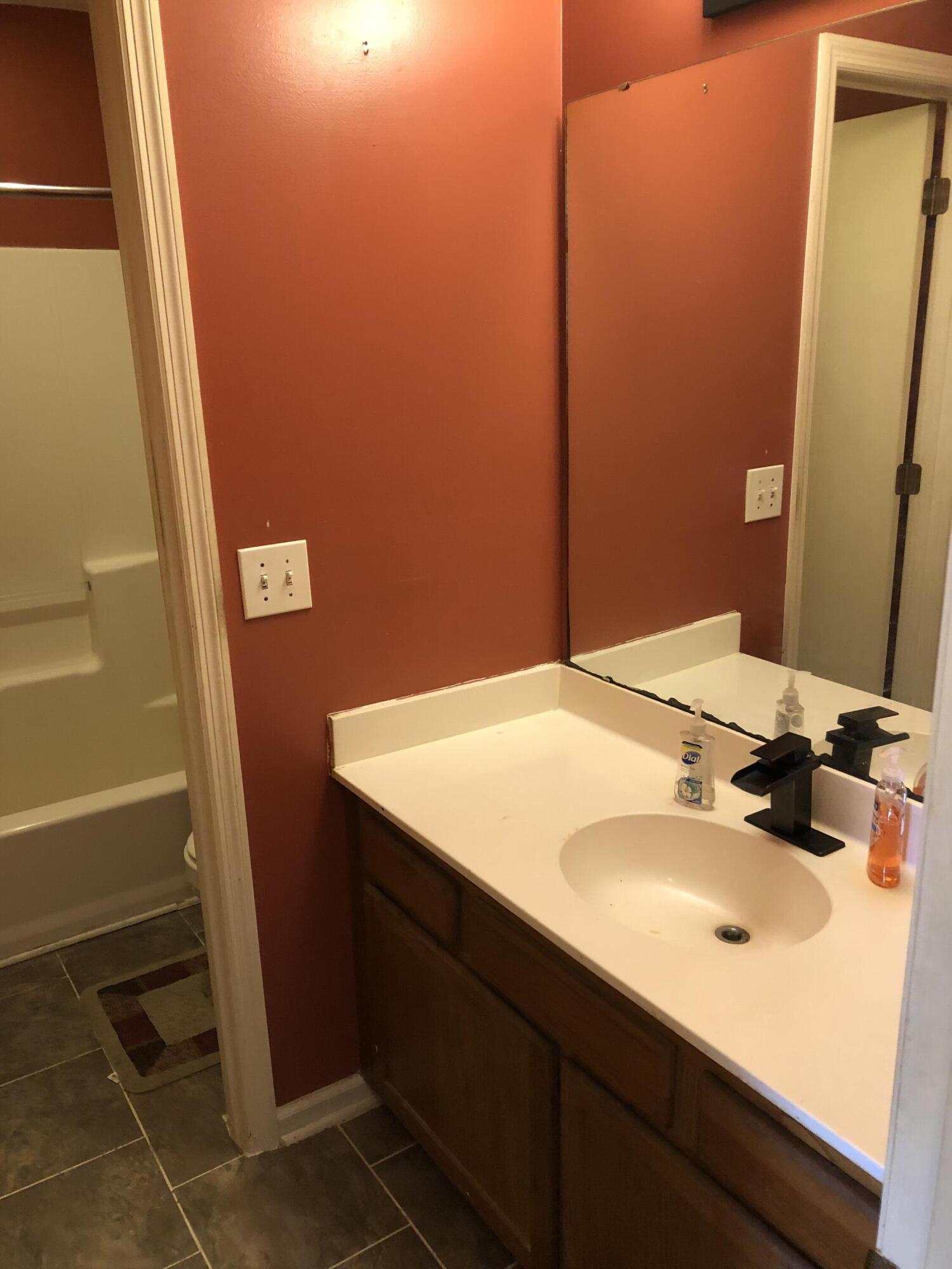 1234 Ocean View Road Charleston, SC 29412 - Photo 5 of 20 John Schaefer - IMG_0235