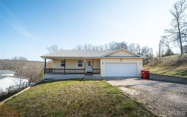 $225,000 | 13458 Toffee Lane, St. Robert, MO 65584