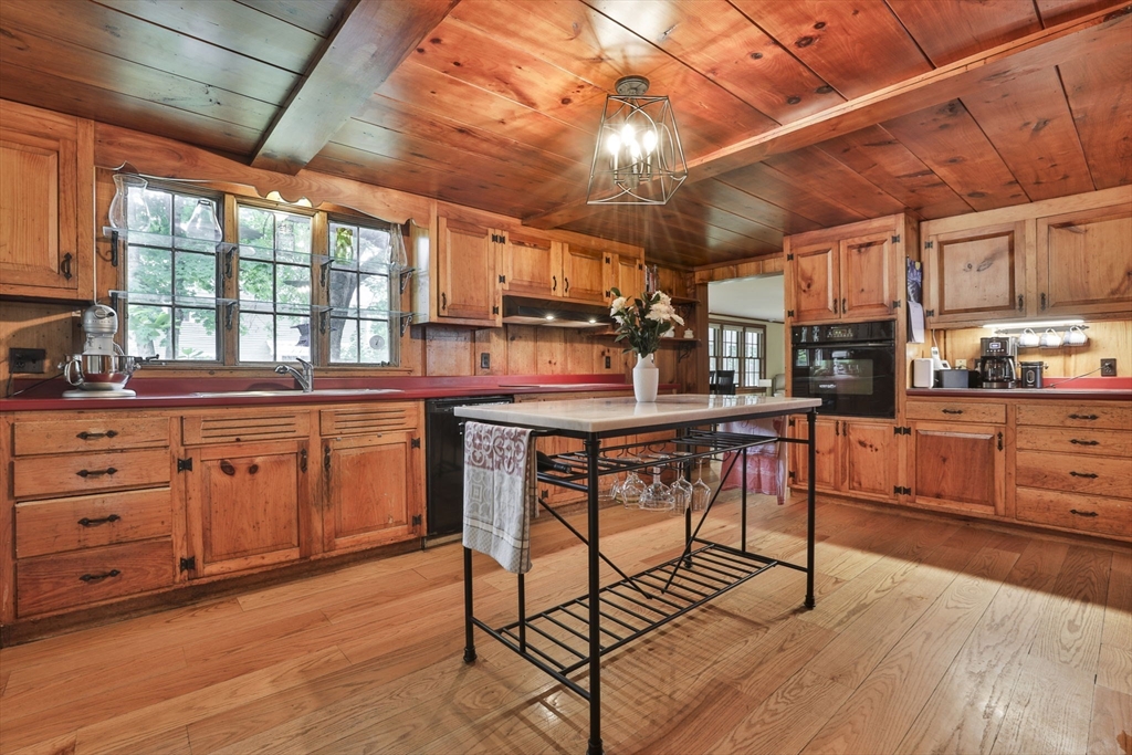 15 Elm Street Boxford, MA 01921 - Photo 12 of 39