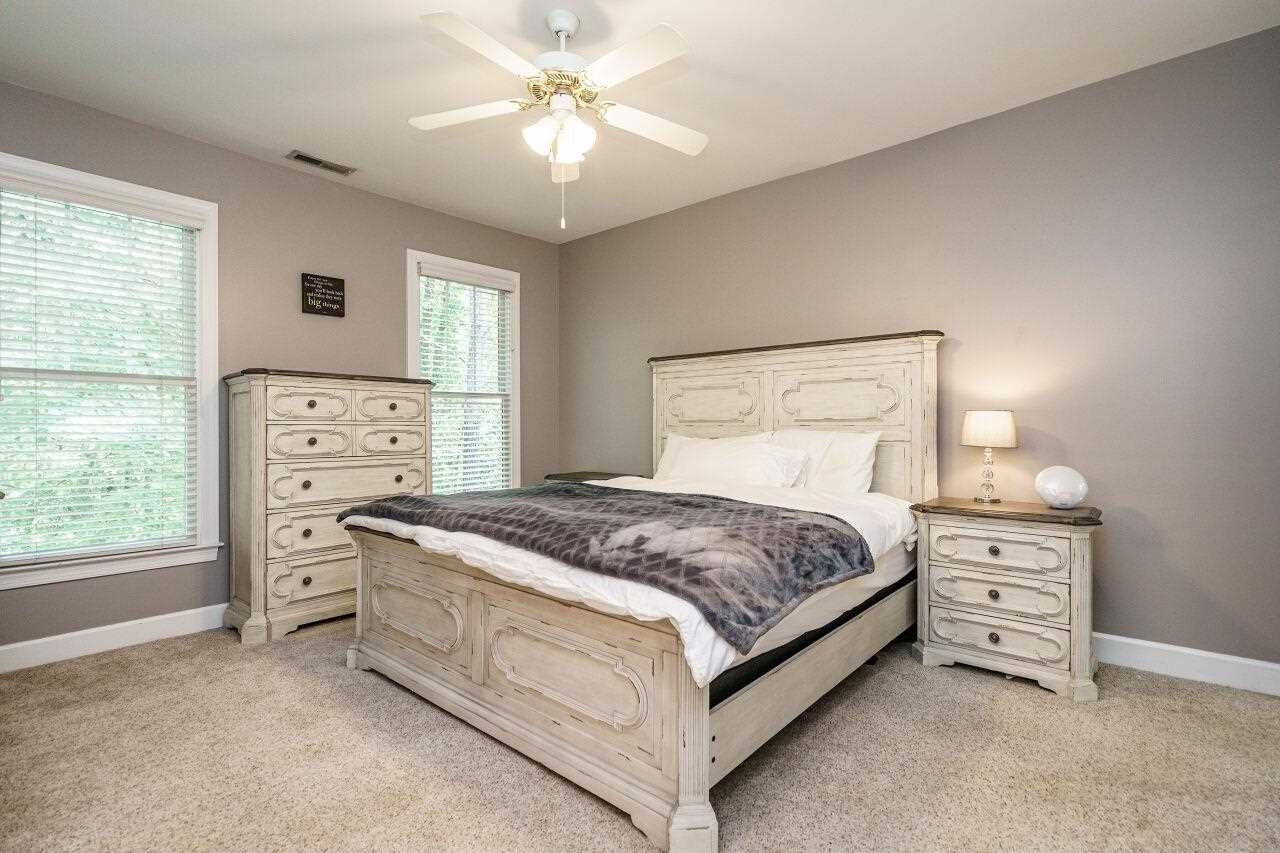 114 Ashton Hall Lane Raleigh, NC 27609 - Photo 14 of 19 Photo 14
