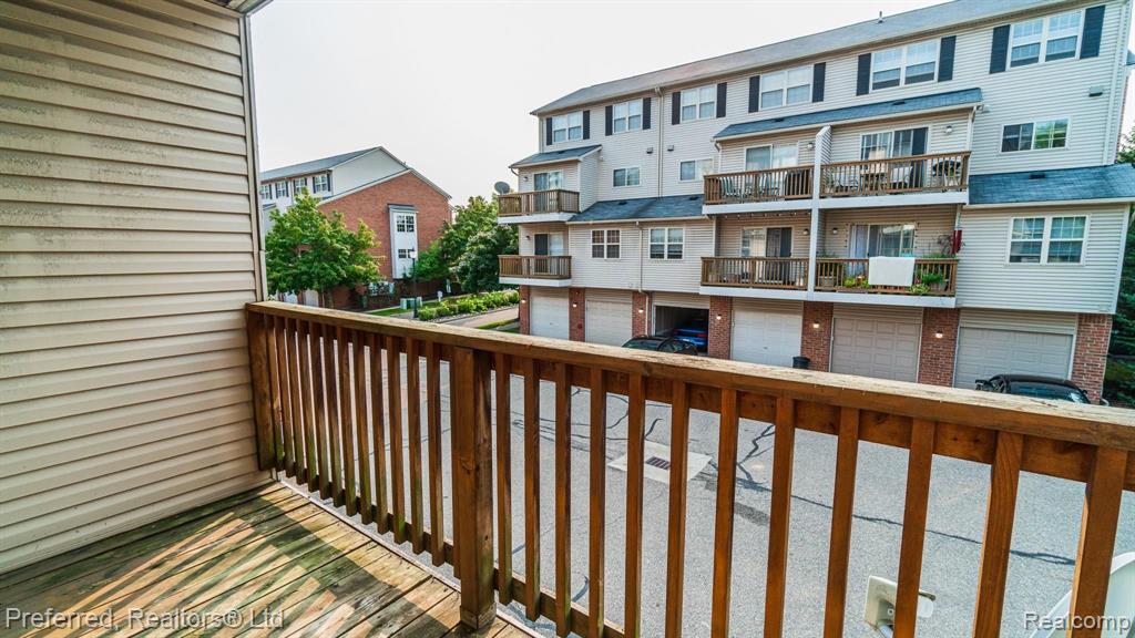 16928 Farmington Road Livonia, MI 48154 - Photo 15 of 28