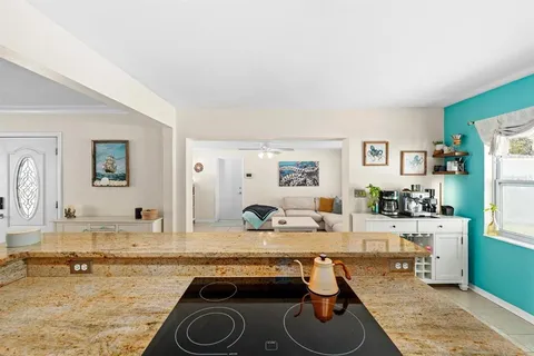 $425,000 | 2990 37th Street North, St. Petersburg, FL 33713