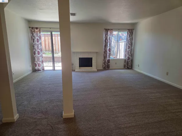 $2,925 | 7596 Silvertree Lane, Dublin, CA 94568