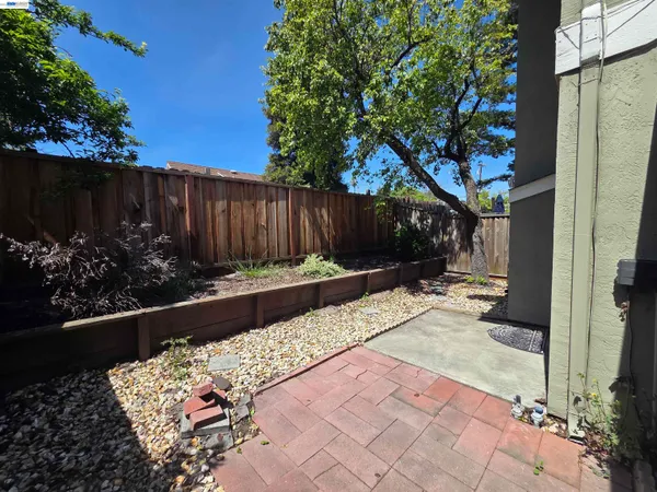 $2,925 | 7596 Silvertree Lane, Dublin, CA 94568