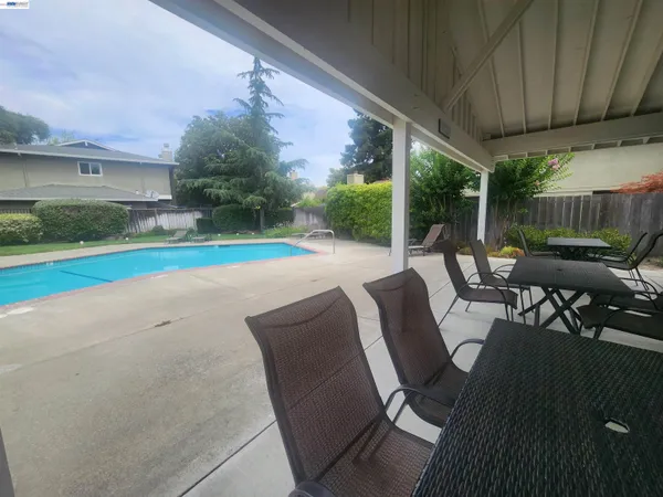 $2,925 | 7596 Silvertree Lane, Dublin, CA 94568