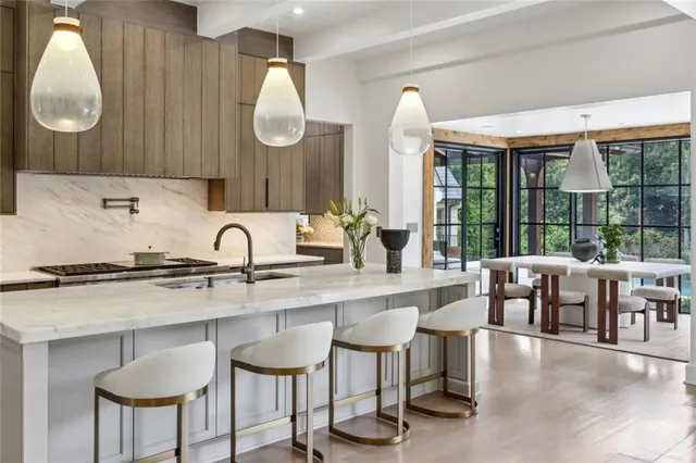 $10,000,000 | 4725 Northside Drive Northwest, Sandy Springs, GA 30327