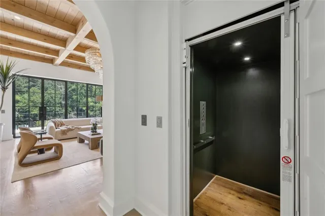 $10,000,000 | 4725 Northside Drive Northwest, Sandy Springs, GA 30327