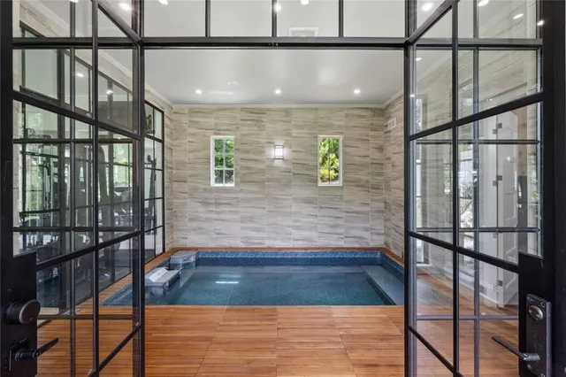 $10,000,000 | 4725 Northside Drive Northwest, Sandy Springs, GA 30327