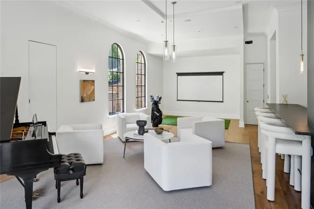 $10,000,000 | 4725 Northside Drive Northwest, Sandy Springs, GA 30327