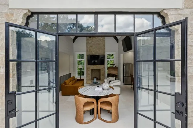 $10,000,000 | 4725 Northside Drive Northwest, Sandy Springs, GA 30327