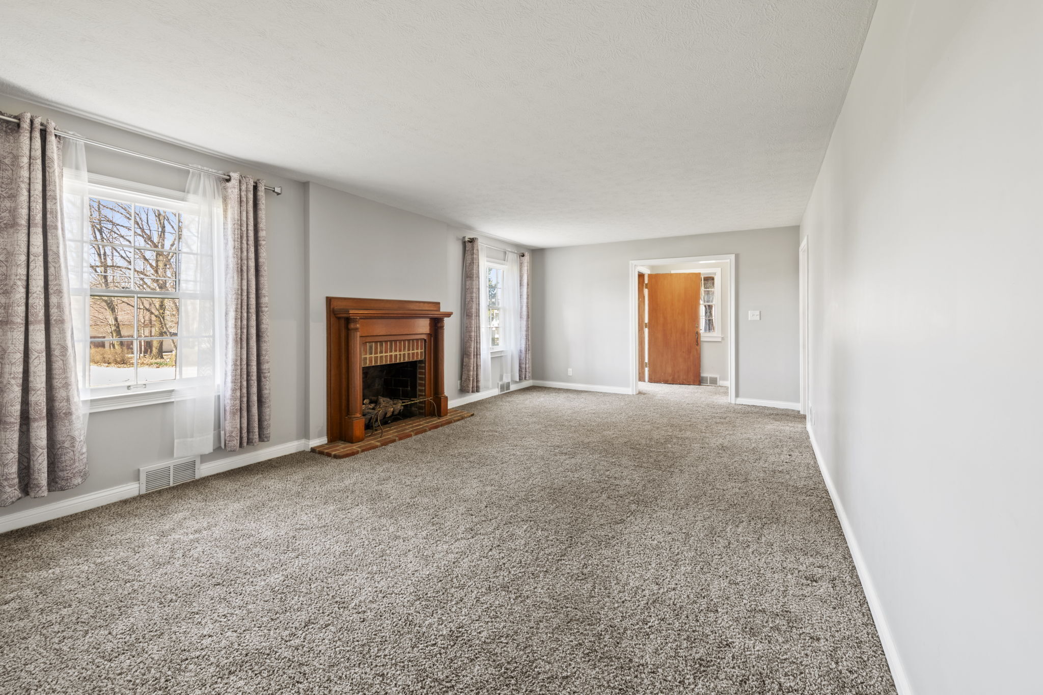 3627 Bluff Road Indianapolis, IN 46217 - Photo 14 of 49 Gallery Image 14