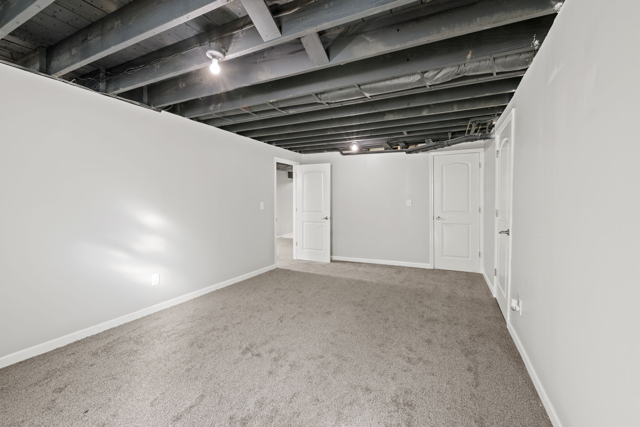 3627 Bluff Road Indianapolis, IN 46217 - Photo 38 of 49 Gallery Image 38