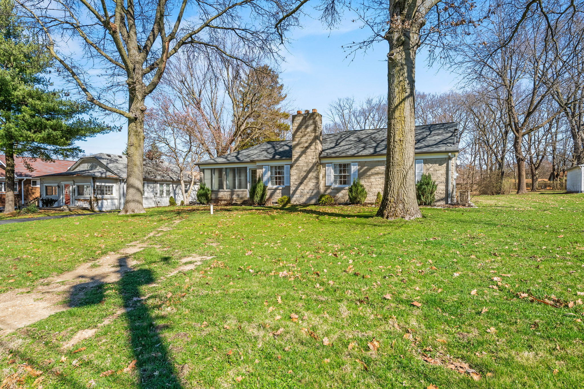 3627 Bluff Road Indianapolis, IN 46217 - Photo 4 of 49 Gallery Image 4